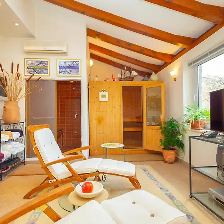 Allure Gardens Appartement *